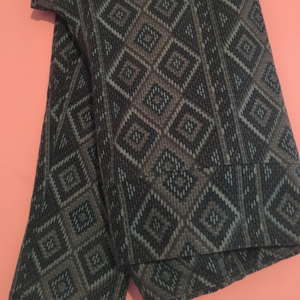 LuLaRoe Tall & Curvy